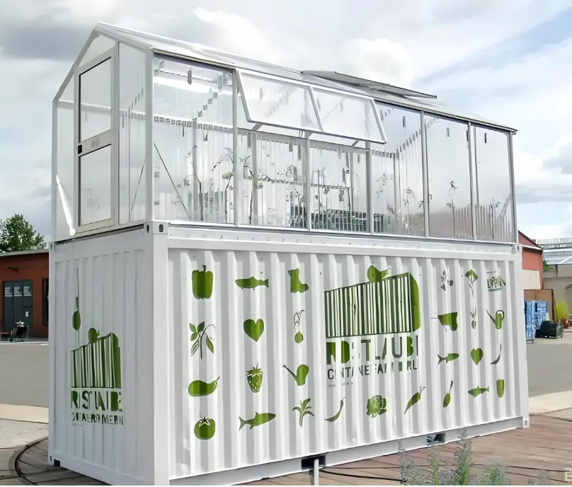 Container Farm with Hydroponic System for Urban Vertical Farming